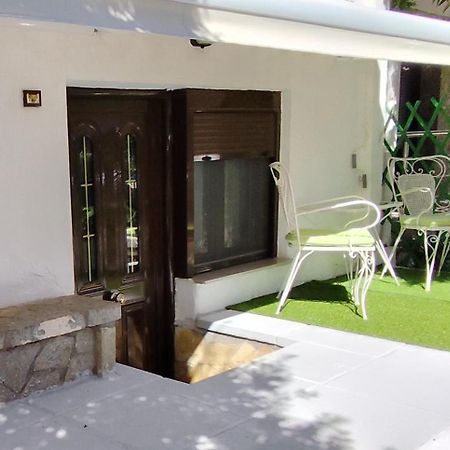 Ευρύχωρο Και Άνετο Διαμέρισμα Στην Ιτέα Joanna'S Apartment Kirra ภายนอก รูปภาพ